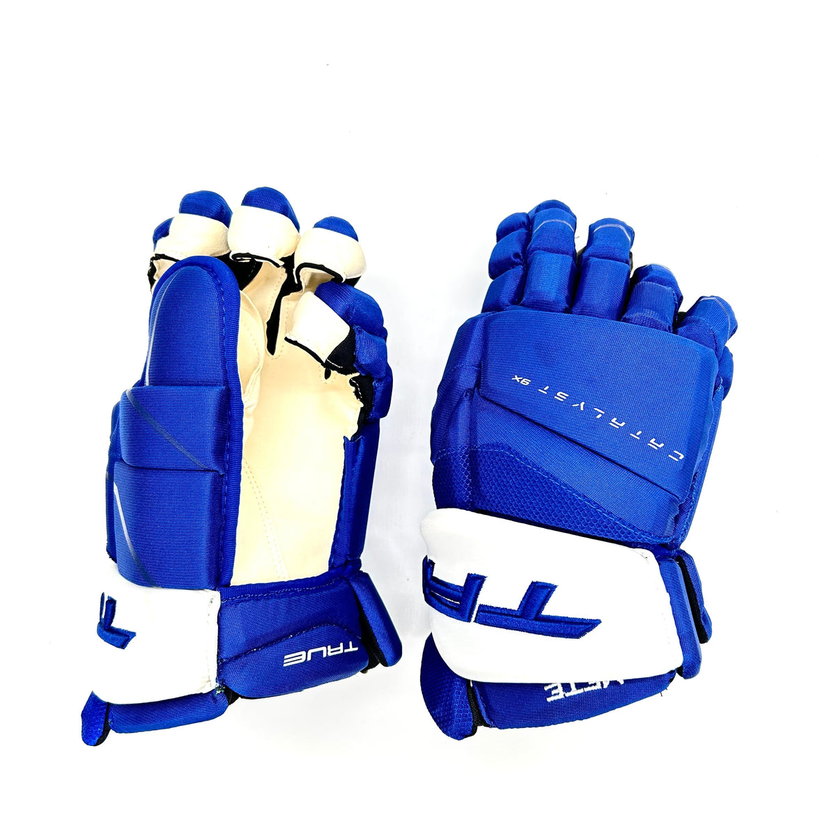  True Catalyst 9X - NHL Pro Stock Glove - Victor Mete (Blue/White)