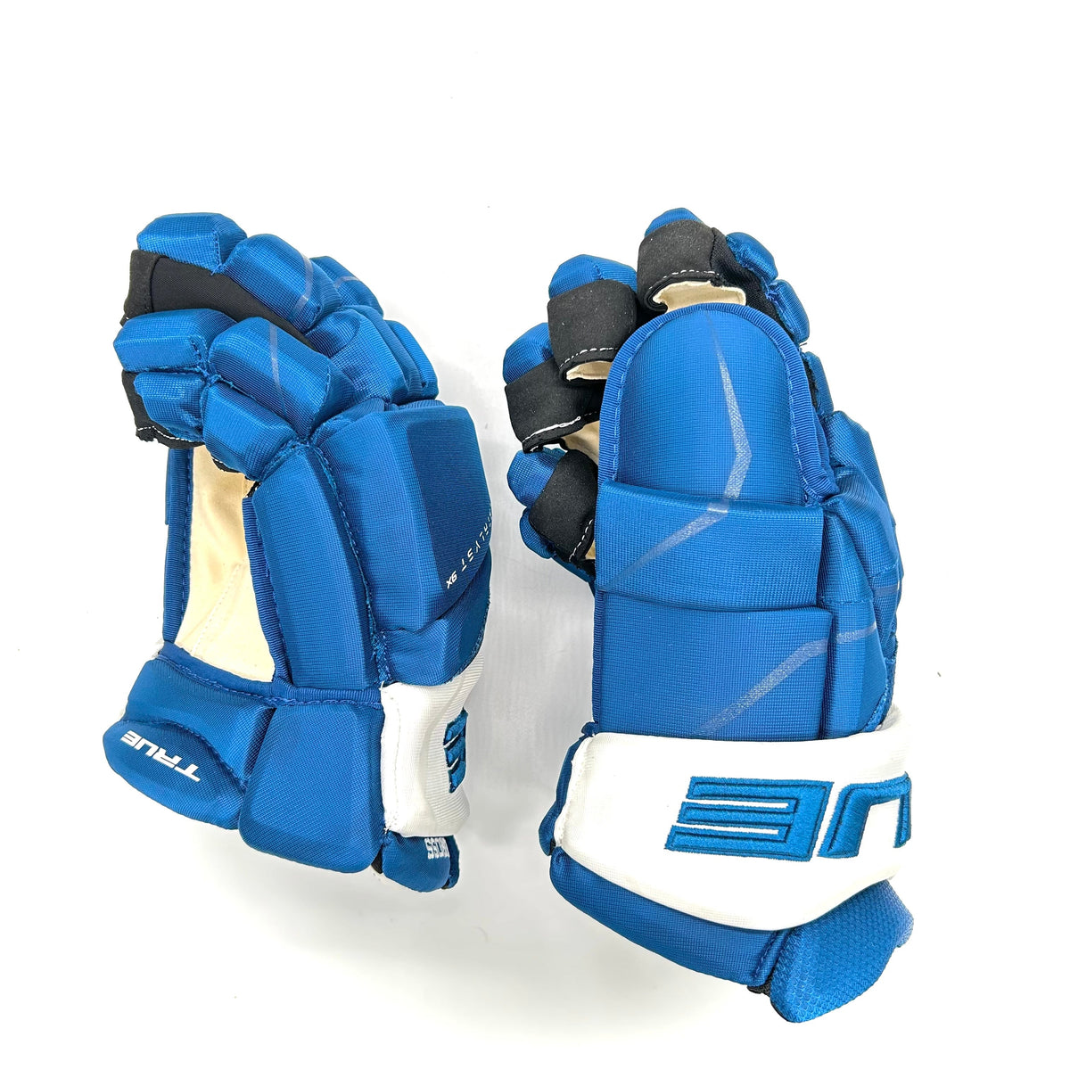  True Catalyst 9X - NHL Pro Stock Glove - Jordan Gross (Blue/White)