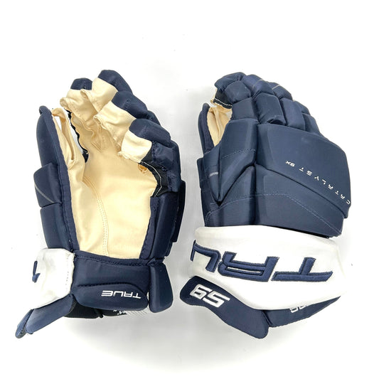  True Catalyst 9X - NHL Pro Stock Glove - Ben Meyers (Navy/White)