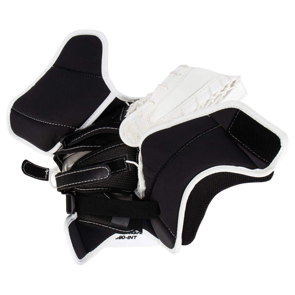  True Catalyst 7X3 Intermediate Goalie Glove