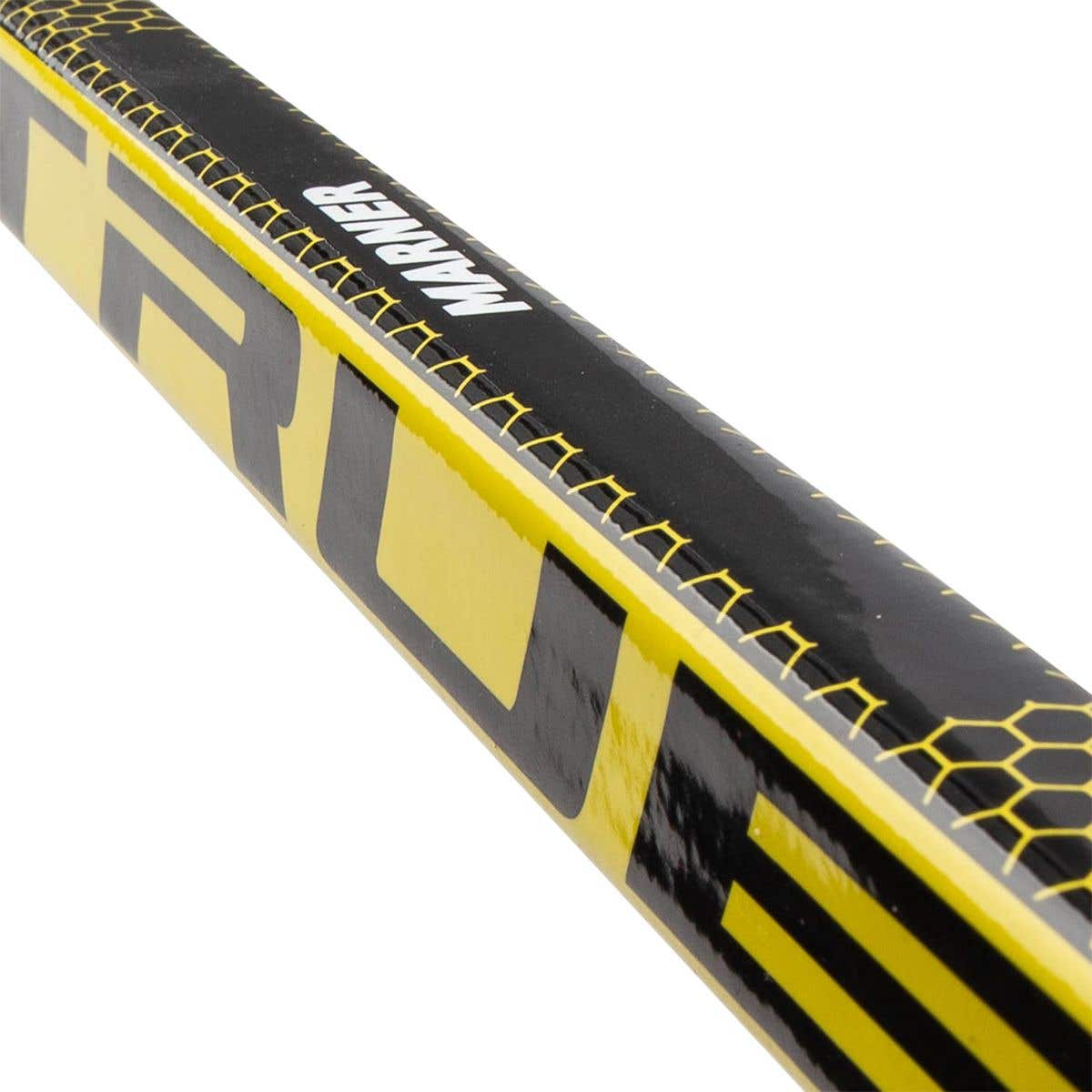  True Catalyst 7X Intermediate Hockey Stick